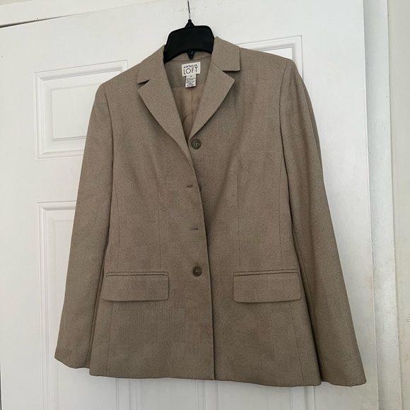 Ann Taylor Jackets & Blazers - Ann Taylor loft casual button down blazer
